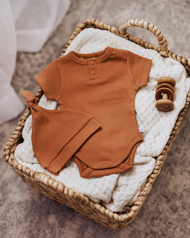 Short Sleeve Bodysuit - Chestnut-BODYSUIT-SNUGGLE HUNNY-Mili & Lilies