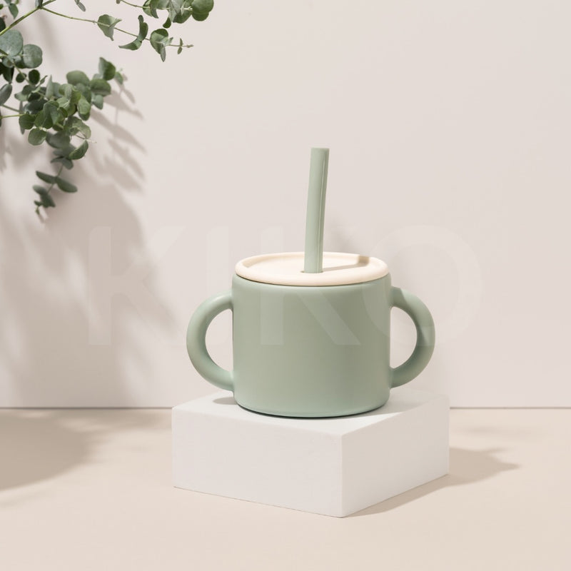 Silicone cup with lid and straw , Sage, Kiko the label I mili and lilies
