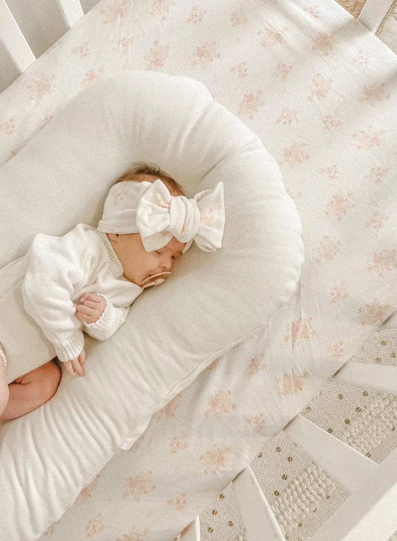 Little and Fern Crib Sheet Fleur I Mili Lilies Mili Lilies